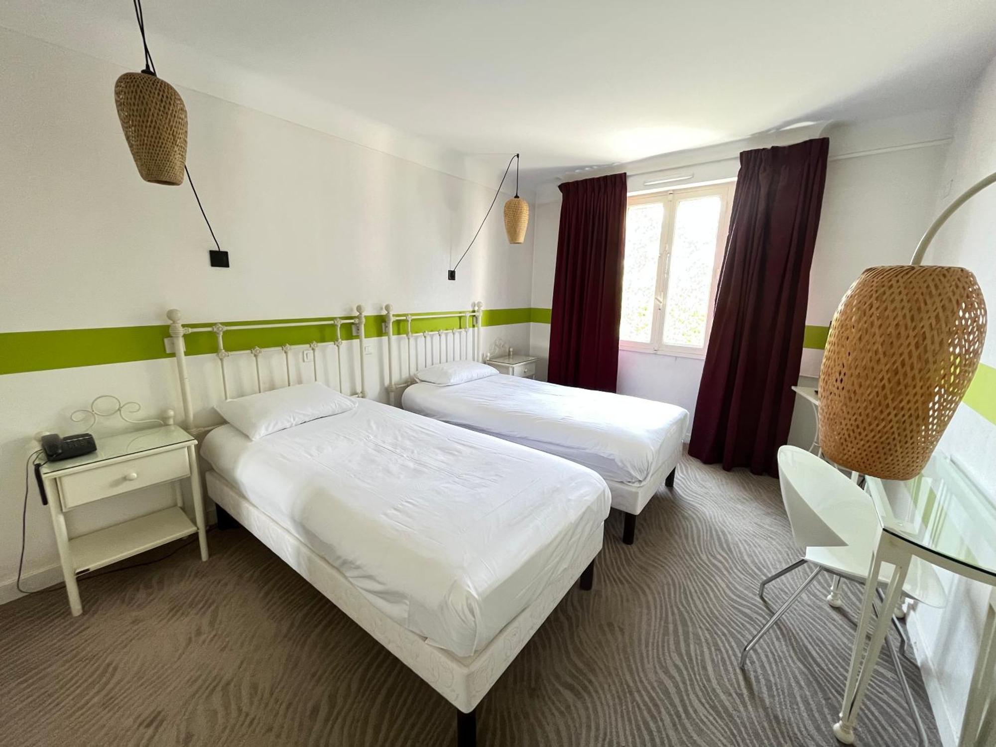 Hotel Ibis Styles Centre Niort Extérieur photo