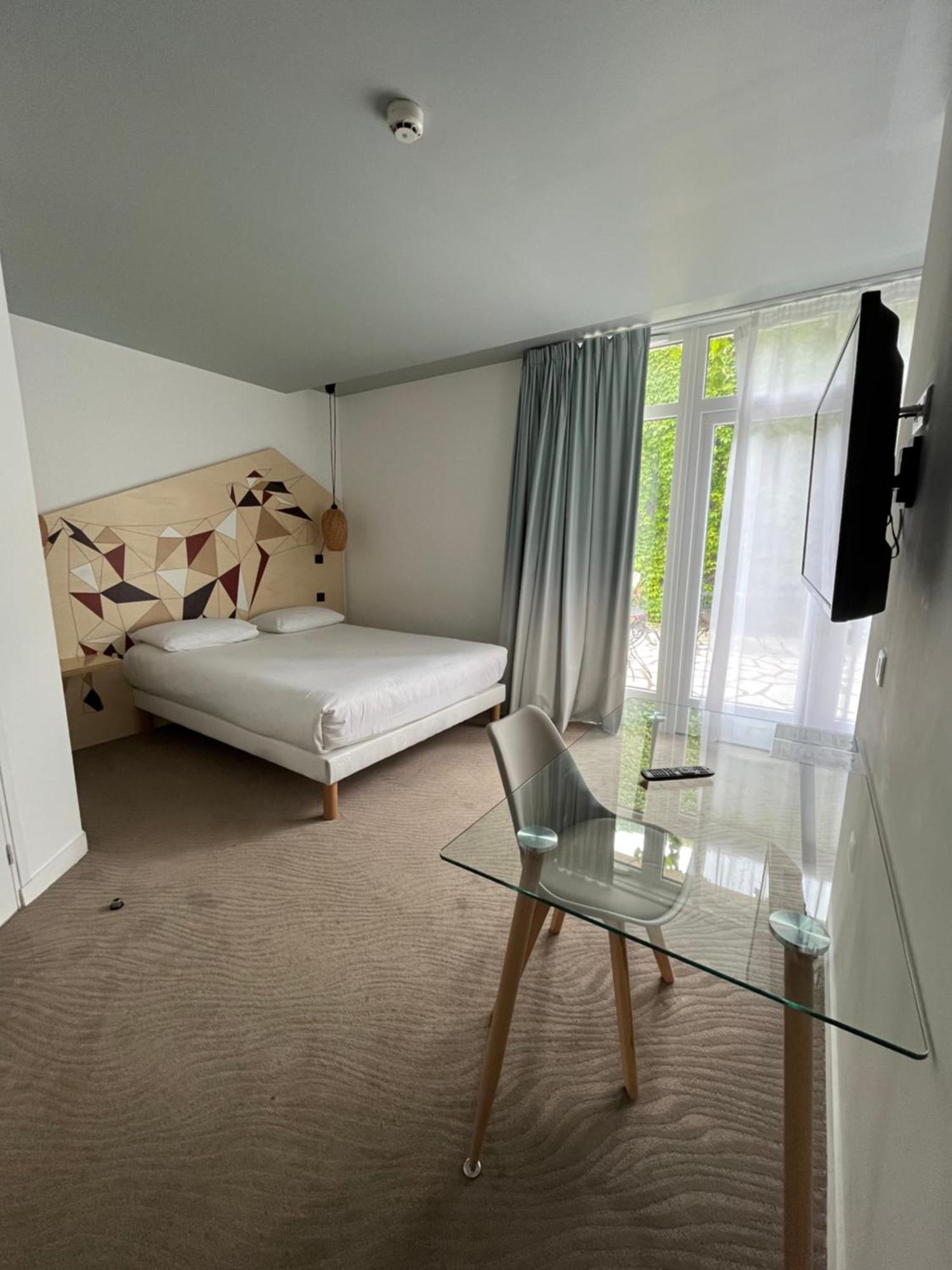 Hotel Ibis Styles Centre Niort Extérieur photo