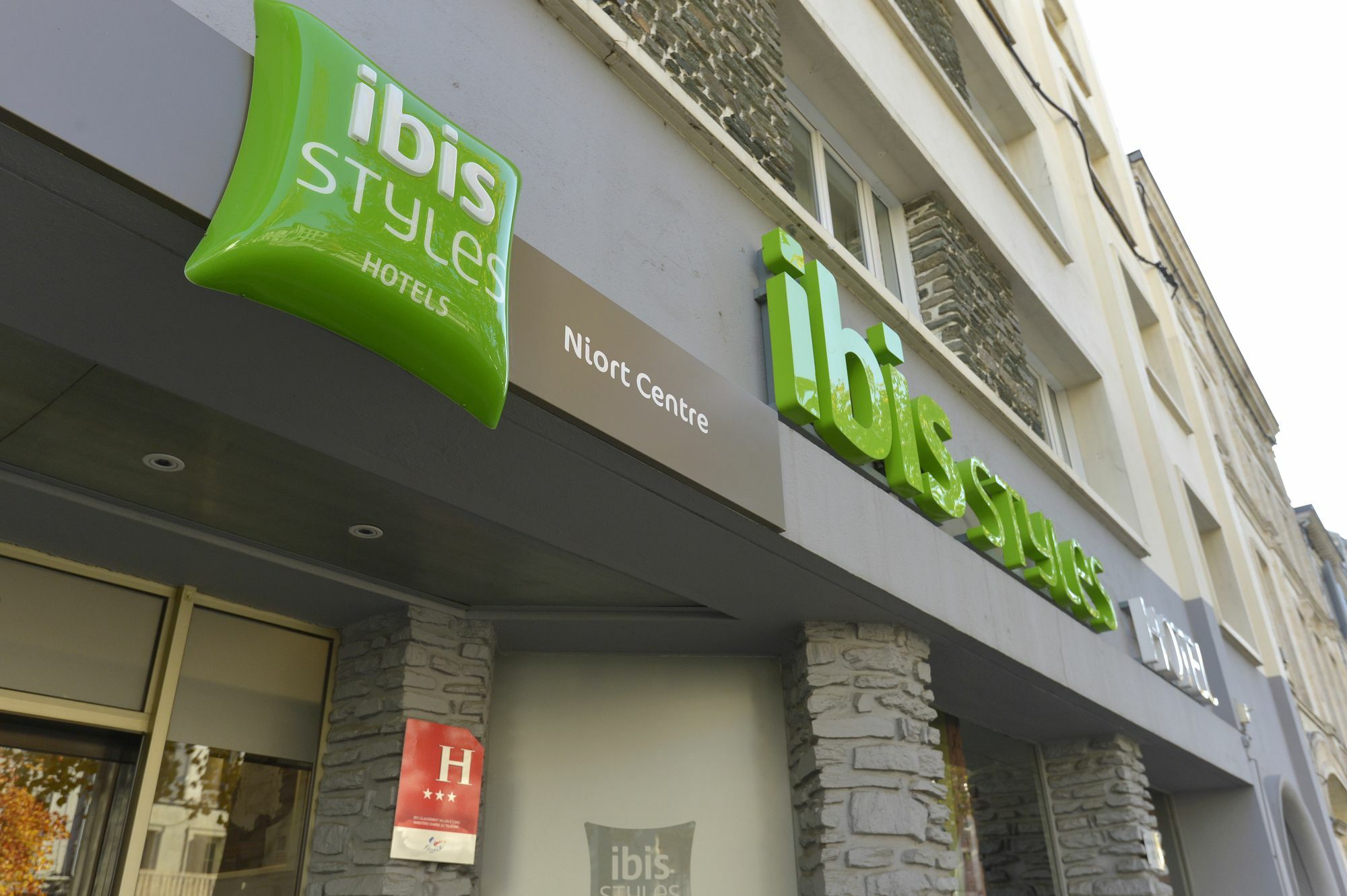 Hotel Ibis Styles Centre Niort Extérieur photo